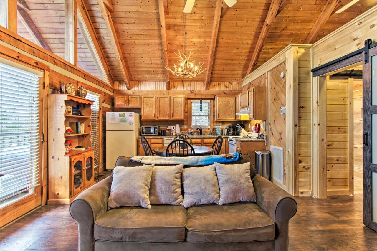 Sevierville Cabin With Private Hot Tub And Fireplace! Exterior foto